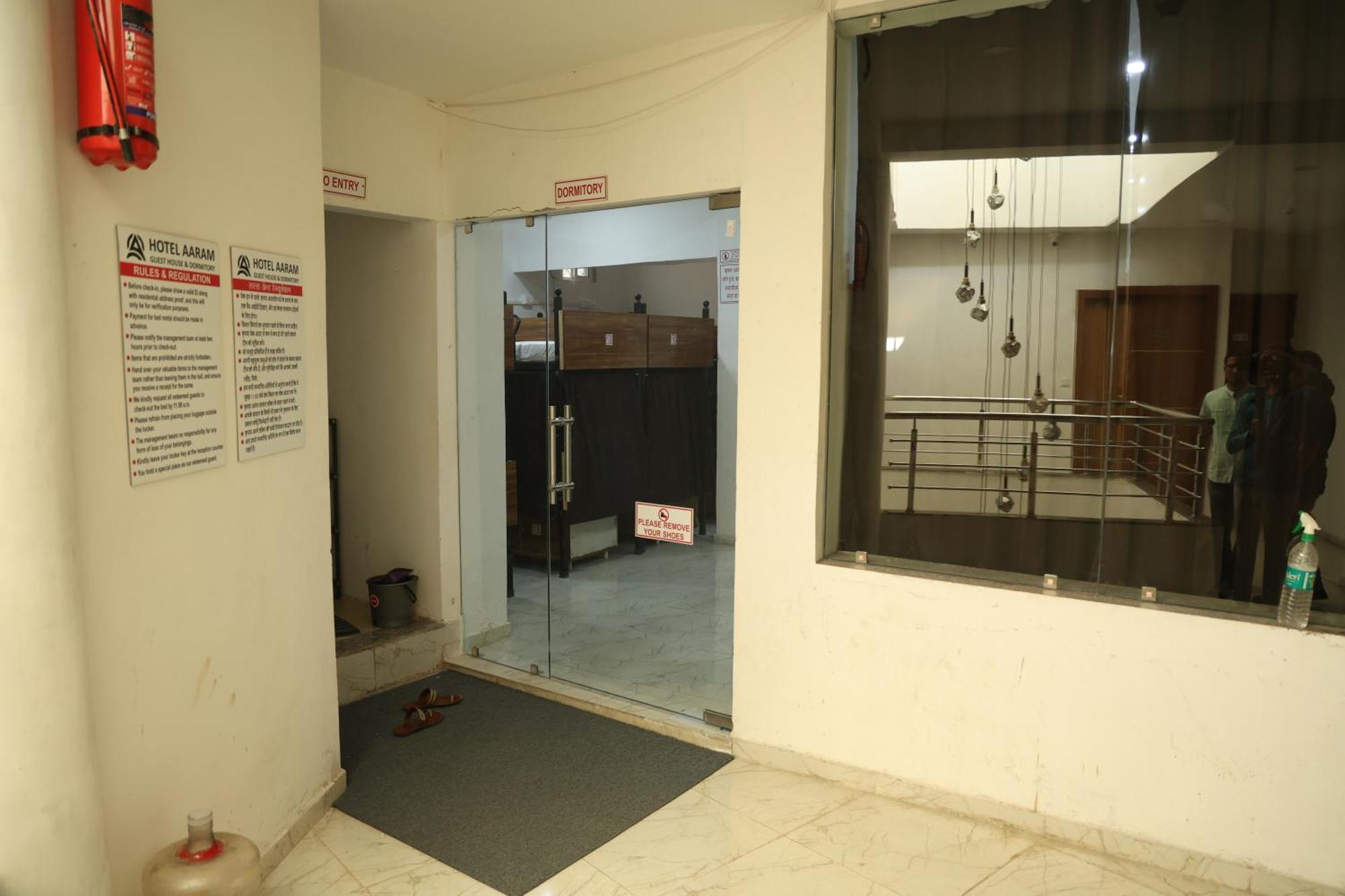 Hotel Aaram Kalupur Ahmedabad Ngoại thất bức ảnh